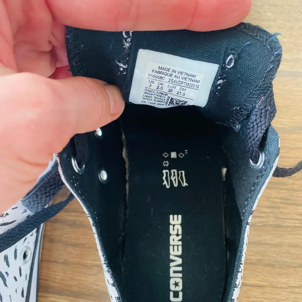 Short Converse junior size 3 custom design - Picture 5 of 9